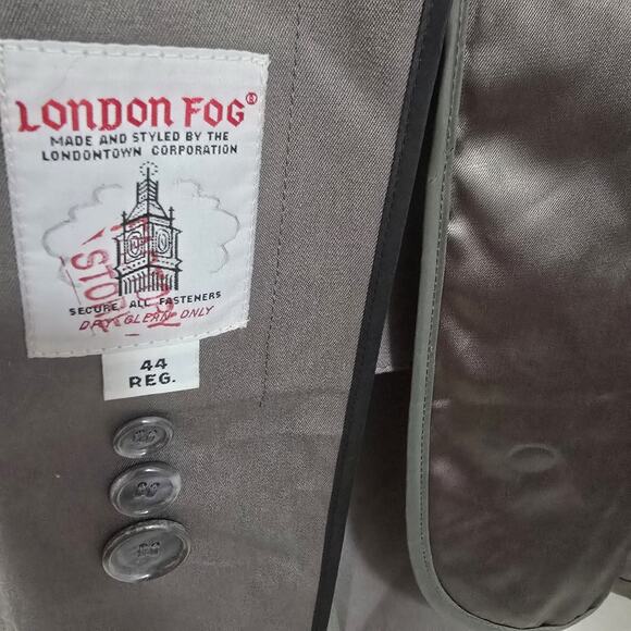 London Fog Men’s Trench Coat Size 44 Regular Gray Long Overcoat Classic Vintage - Picture 6 of 8